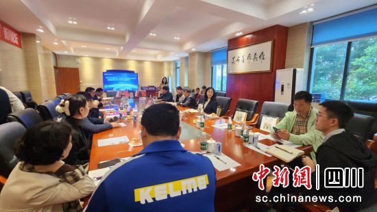 主题交流活动现场。 主题交流活动现场。