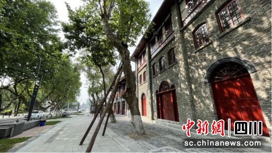 初步亮相的祠堂街。杨帆 摄 初步亮相的祠堂街。杨帆 摄
