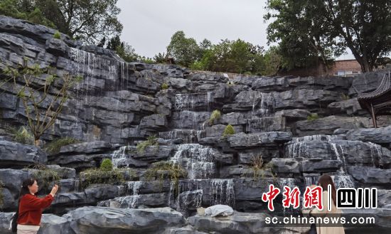 口袋公园美景。 口袋公园美景。