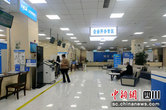 游仙区行政审批局企业服务专区。 游仙区融媒体中心供图 游仙区行政审批局企业服务专区。 游仙区融媒体中心供图