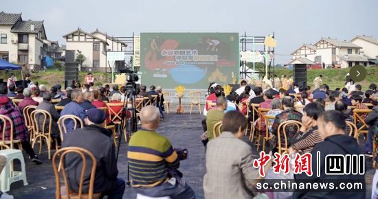 农耕艺术体验季启动仪式现场。雍轩 摄 农耕艺术体验季启动仪式现场。雍轩 摄