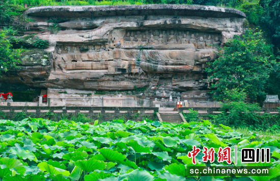卧佛院景区左侧卧佛。潘政吉 摄 卧佛院景区左侧卧佛。潘政吉 摄