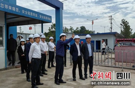 参观现场。富顺融媒供图 参观现场。富顺融媒供图