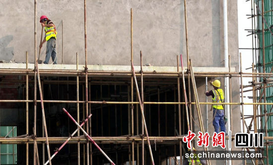 施工现场。刘昌盛 摄 施工现场。刘昌盛 摄