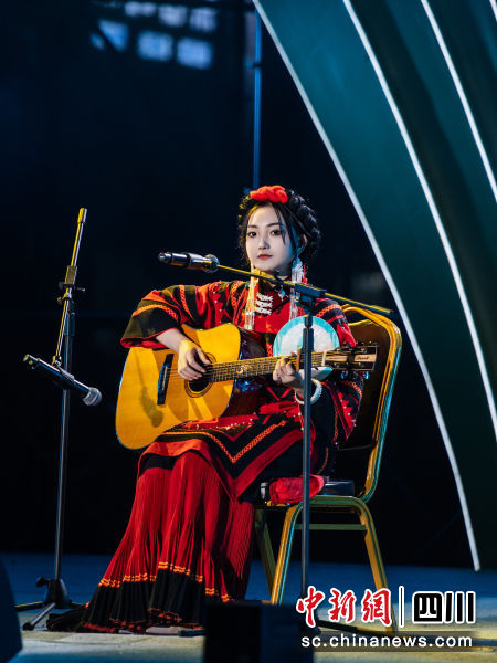 活动现场。(峨边宣传部供图) 活动现场。(峨边宣传部供图)