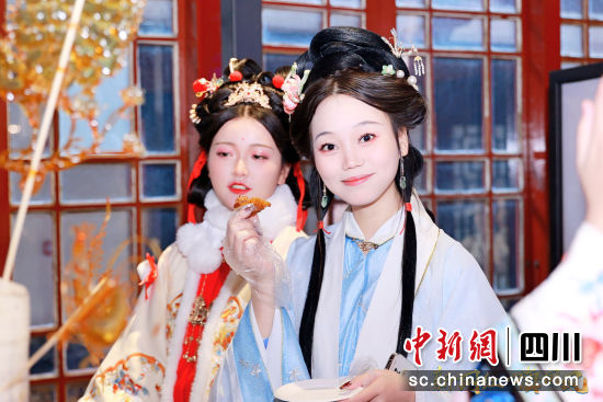 活动现场。新网银行供图 活动现场。新网银行供图