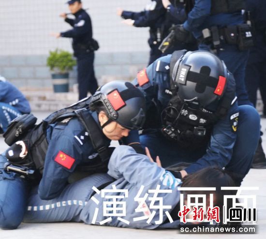 演练现场。四川省监狱管理局供图 演练现场。四川省监狱管理局供图