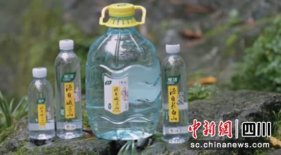 节目录制现场。中粮悦活供图 节目录制现场。中粮悦活供图