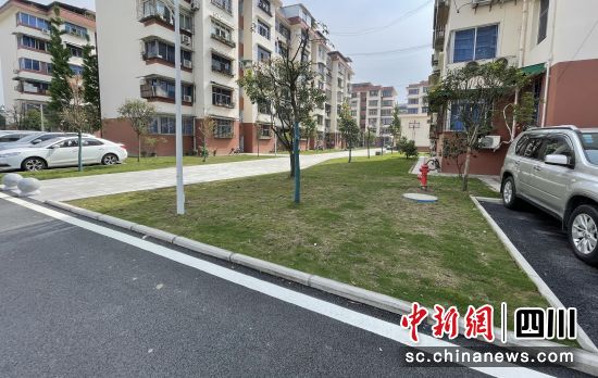 改造后的小区焕然一新。 什邡市委宣传部供图 改造后的小区焕然一新。 什邡市委宣传部供图