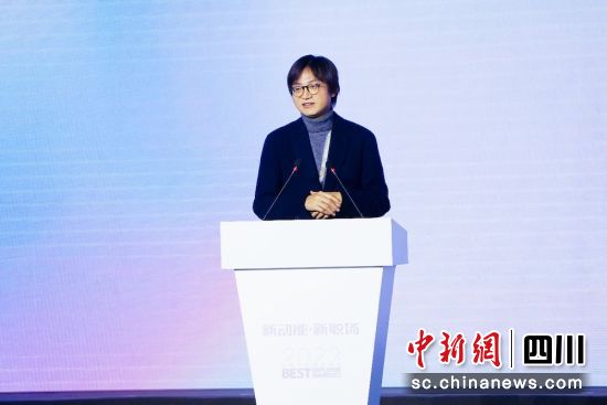 智联招聘集团董事长、CEO郭盛致辞并作精彩演讲。智联招聘 供图 智联招聘集团董事长、CEO郭盛致辞并作精彩演讲。智联招聘 供图