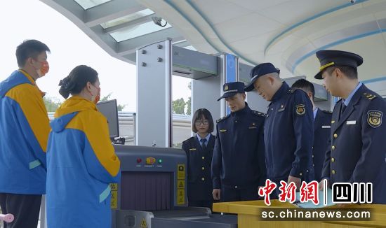 执法检查。大安文旅 供图 执法检查。大安文旅 供图