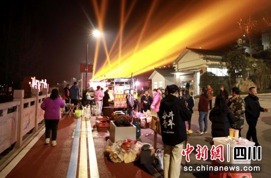 乡村集市。汶川县委宣传部 供图 乡村集市。汶川县委宣传部 供图