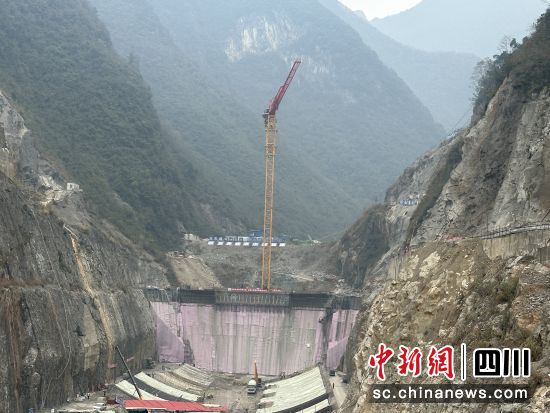 土溪口水库建设现场。何浠摄 土溪口水库建设现场。何浠摄