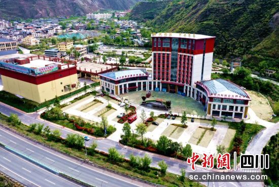 川青甘高原物流产业园。汶川县委宣传部 供图 川青甘高原物流产业园。汶川县委宣传部 供图