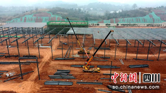 四川乐至奋安新型高端铝合金型材西南基地。姚阳 摄 四川乐至奋安新型高端铝合金型材西南基地。姚阳 摄