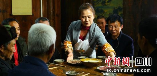 2024年高县人口多少_四川省宜宾市10个县区最新的户籍人口和常住人口数据(20