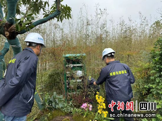 安全排查。成都东部新区应急安全管理局供图 安全排查。成都东部新区应急安全管理局供图