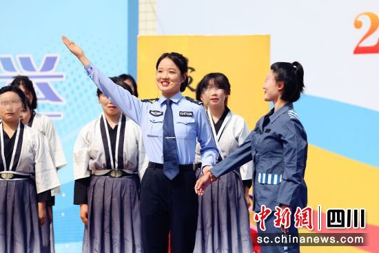 活动现场。四川省女子监狱供图 活动现场。四川省女子监狱供图