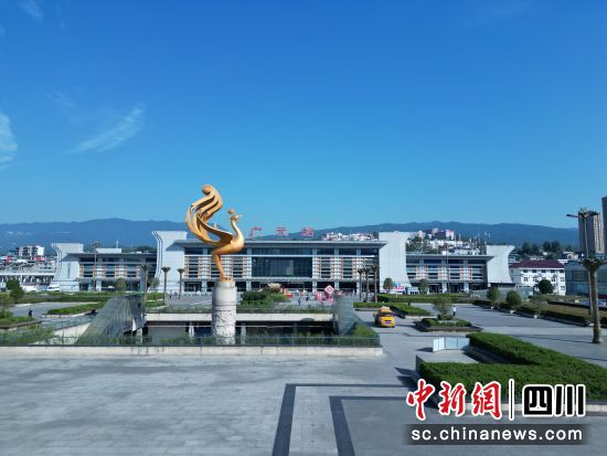 图为广元火车站。中国铁路成都局集团有限公司广元车务段 供图 图为广元火车站。中国铁路成都局集团有限公司广元车务段 供图