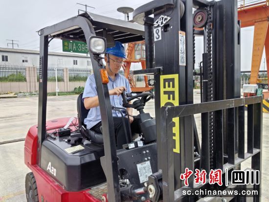风险排查现场。成都高新区市场监管局 供图 风险排查现场。成都高新区市场监管局 供图