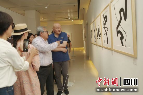 展览现场。西昌市委宣传部供图 展览现场。西昌市委宣传部供图