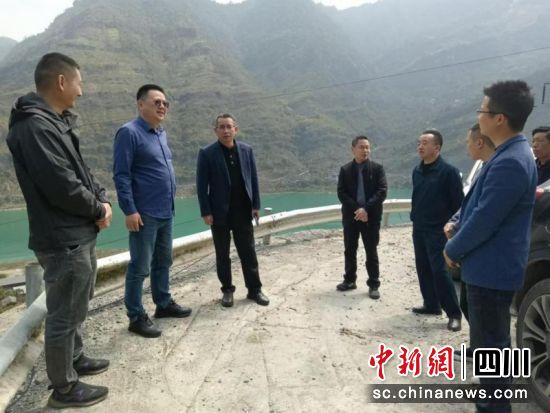 宜宾市委统战部(市民宗局)调研项目建设。宜宾市委统战部 供图 宜宾市委统战部(市民宗局)调研项目建设。宜宾市委统战部 供图