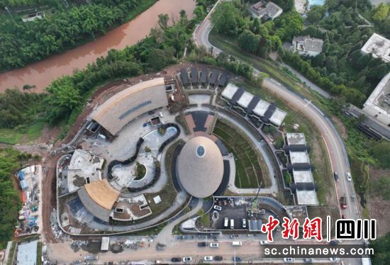 酒店建成开业。杨超 供图 酒店建成开业。杨超 供图