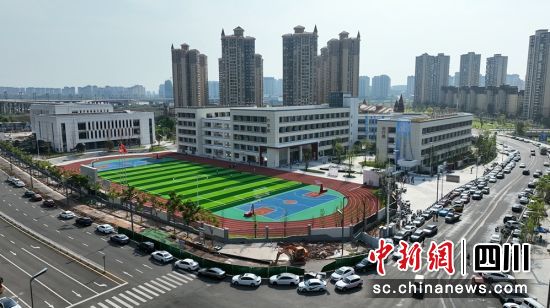 刚建成投用的南充市将军学校。顺庆区融媒体中心供图 刚建成投用的南充市将军学校。顺庆区融媒体中心供图