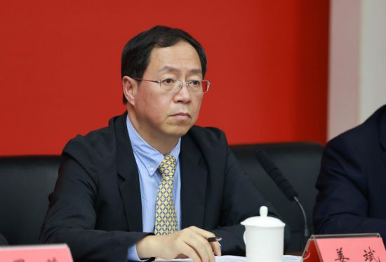 �й��ɶ���ί���°����ν���