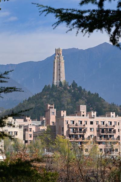 ����Ǽ���е���ɫǼ���¥�� ����/��