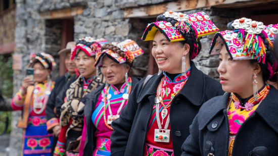 ��Ǽ�帾Ůפ��ۿ��������ݡ� �κ��/��