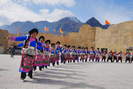 ��Ǽ�帾Ů���Ŵ�ͳ�����ظ����軶��Ǽ�����꡷ ��͢��/��