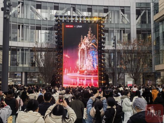 Ԫ�����ڣ��ɶ�ĳ��Ȧ�ٰ����Ԫ���������������������פ�㡣�±̺� ��