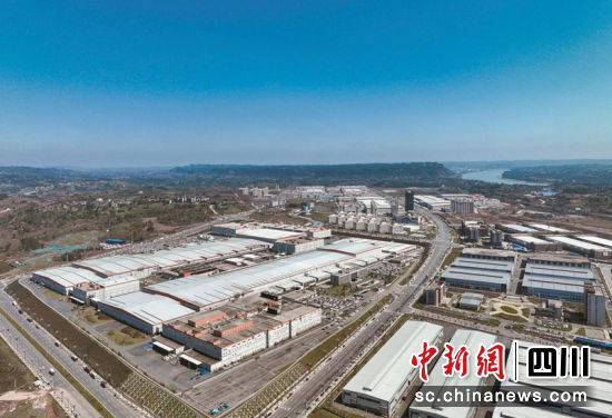 宜宾市东部产业园。 庄歌尔 摄 宜宾市东部产业园。 庄歌尔 摄
