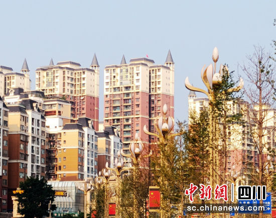 宜宾城市一角。陈忆 摄 宜宾城市一角。陈忆 摄