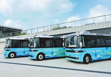 成都市龙泉驿区投用的自动驾驶车。 成都市龙泉驿区投用的自动驾驶车。