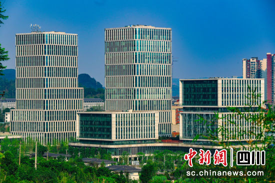 宜宾市科技创新中心。庄歌尔 摄 宜宾市科技创新中心。庄歌尔 摄