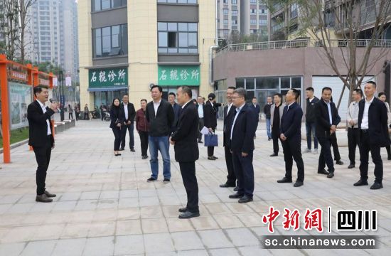 拉练现场。贡井融媒 供图 拉练现场。贡井融媒 供图