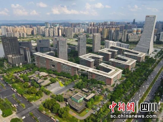 成都天府软件园。钟新 摄 成都天府软件园。钟新 摄