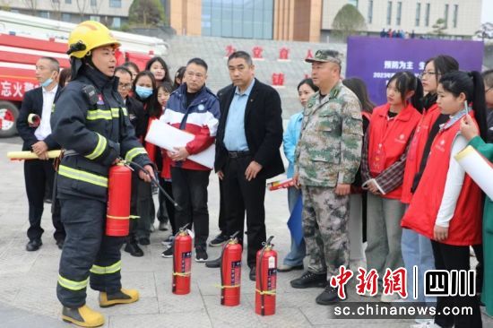 活动现场。李同周 摄 活动现场。李同周 摄