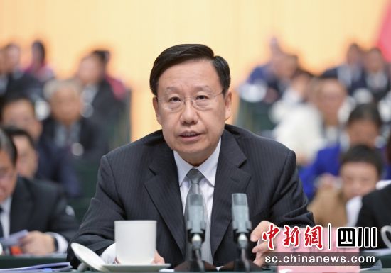 王晓晖出席开幕式并讲话。(四川省工会供图) 王晓晖出席开幕式并讲话。(四川省工会供图)
