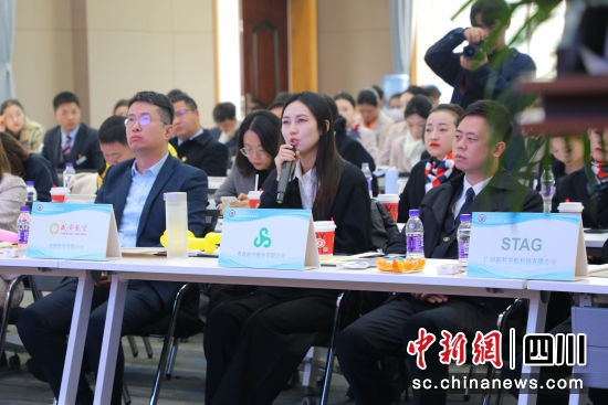 比赛现场。陈国超摄 比赛现场。陈国超摄
