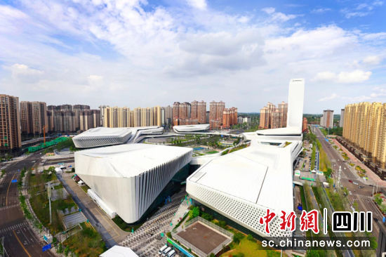 简阳文化体育中心(东来印象)。简阳市文化体育和旅游局 供图 简阳文化体育中心(东来印象)。简阳市文化体育和旅游局 供图