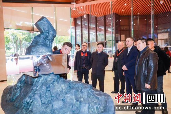 首届天府雕塑展。(天府演艺集团 供图) 首届天府雕塑展。(天府演艺集团 供图)