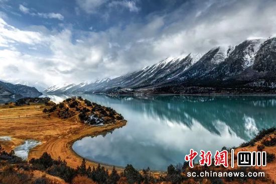 八宿美景。(八宿县旅发局 供图) 八宿美景。(八宿县旅发局 供图)
