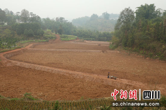 施工现场。朱思雨 摄 施工现场。朱思雨 摄