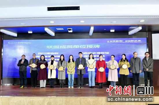 活动现场。袁兴艺 摄 活动现场。袁兴艺 摄