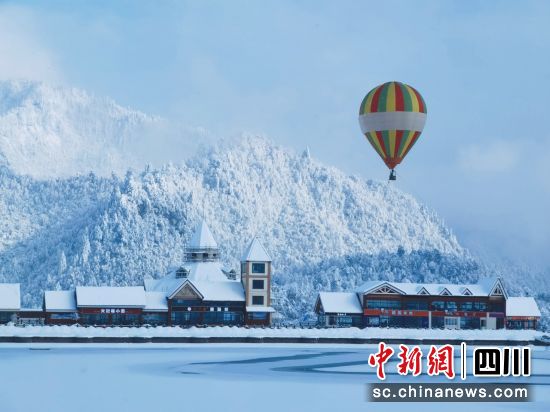 雪山小城大邑。大邑县委宣传部 供图 雪山小城大邑。大邑县委宣传部 供图
