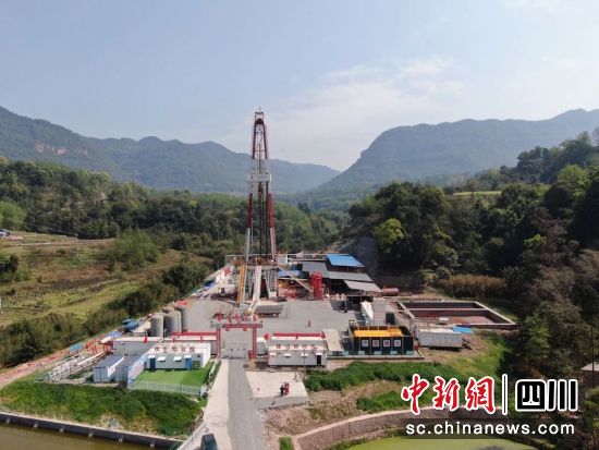 为川渝“气大庆”建设贡献力量。习天宇 摄 为川渝“气大庆”建设贡献力量。习天宇 摄