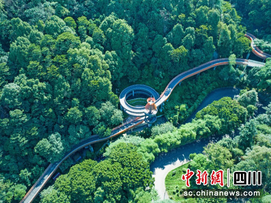 翠屏风光。秦旭 摄 翠屏风光。秦旭 摄